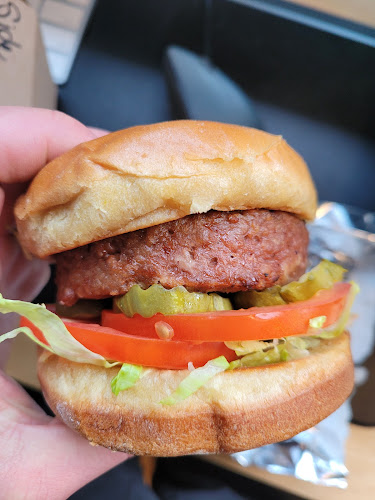 Opinii despre Pigot's Burger Club în Vancouver - Hospitality and gastronomy