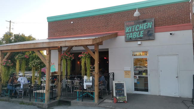 Casero Kitchen Table - Hospitality and gastronomy