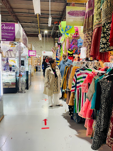 3092 Mavis Rd, Mississauga, ON L5C 1T8