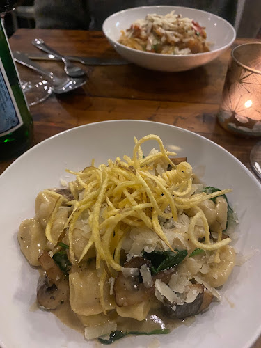 Comentarii opinii despre Seasoned Restaurant