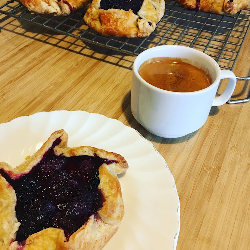 Just Baked : naramata street coffee - Naramata