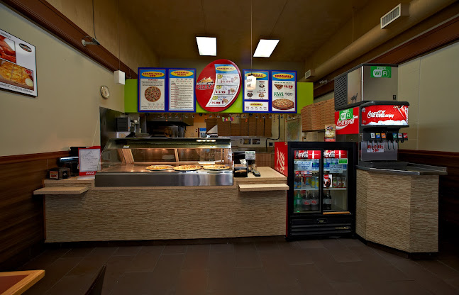 1680 Douglas St, Victoria, BC V8W 2G6