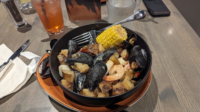 202 Buchanan Dr, Charlottetown, PE C1E 2H8