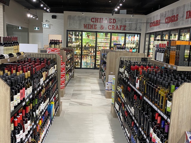 551 W 57th Ave, Vancouver, BC V6P 0B6