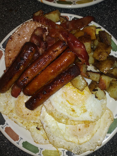 1435 Main St E, Hamilton, ON L8K 1C4