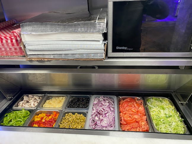 Comentarii opinii despre Queen's Pizza