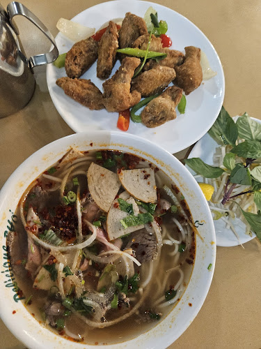 Opinii despre Delicious Pho Restaurant 10725 98 St NW (China Town) în Edmonton - Hospitality and gastronomy