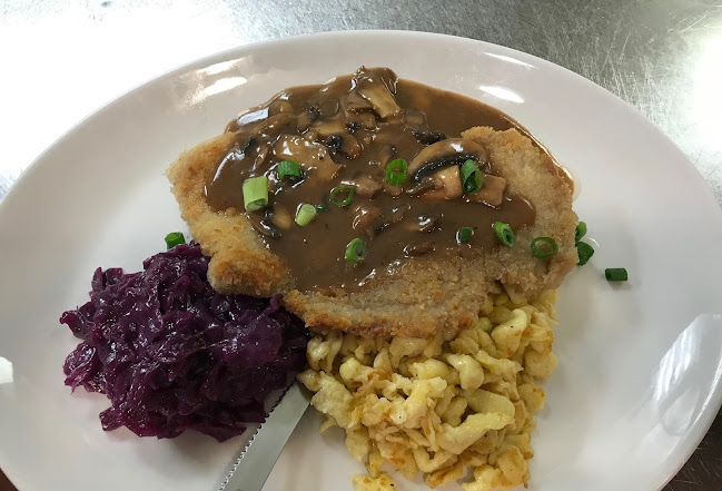 Opinii despre Passek's Classics Restaurant & Bakery în Kamloops - Hospitality and gastronomy