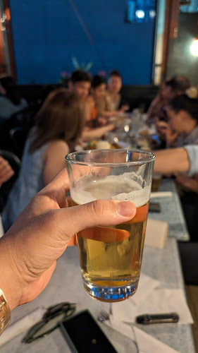 142 Cumberland St, Toronto, ON M5R 1A8