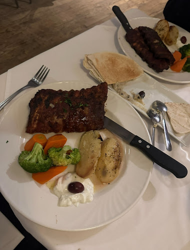 Yiannis Taverna Greek Restaurant