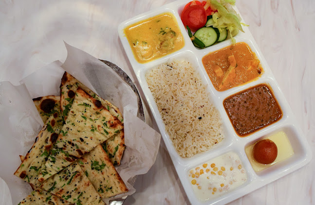 Comentarii opinii despre Kesar Sweets & Restaurant