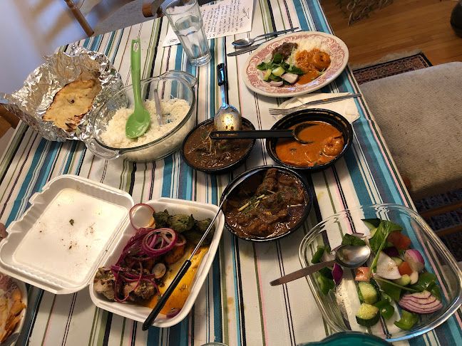 210 Somerset St W, Ottawa, ON K2P 0J4