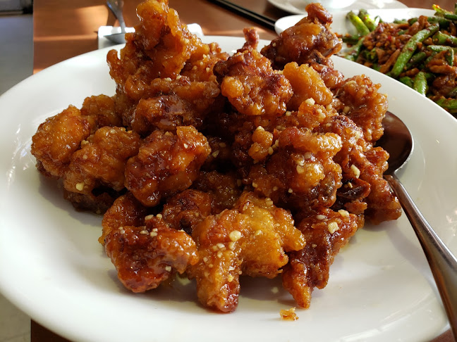 8166 Main St, Vancouver, BC V5X 3L6