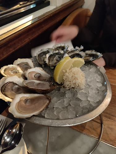 Opinii despre Pearl Diver în Toronto - Hospitality and gastronomy