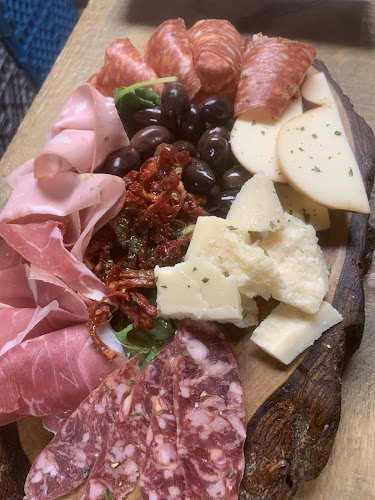 rugantino - Hospitality and gastronomy