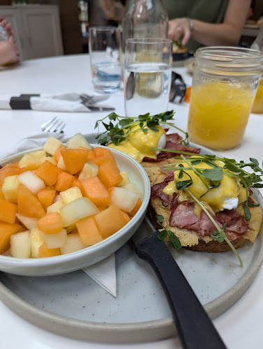 Opinii despre Alforno Bakery & Cafe în Calgary - Hospitality and gastronomy