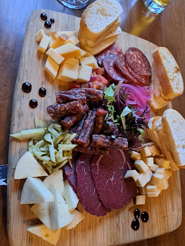 Birdy's Fine Casual Dining