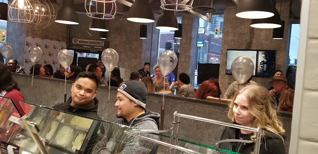 Comentarii opinii despre ZA Pizza Bistro Osborne Village