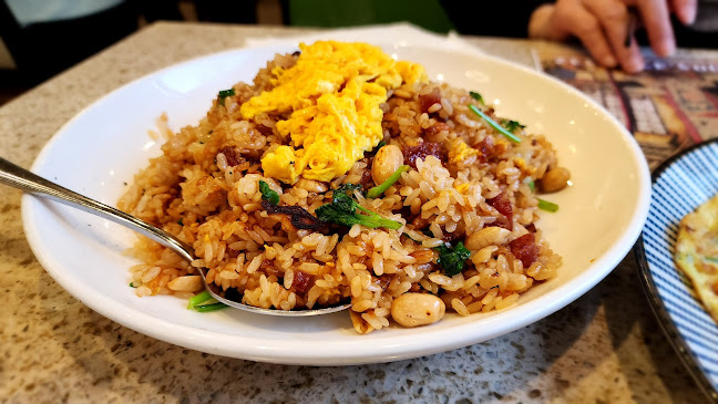 Hai Tang Cafe & Takeout