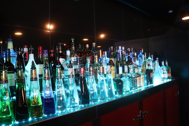 The Surge Sports Lounge - Timmins