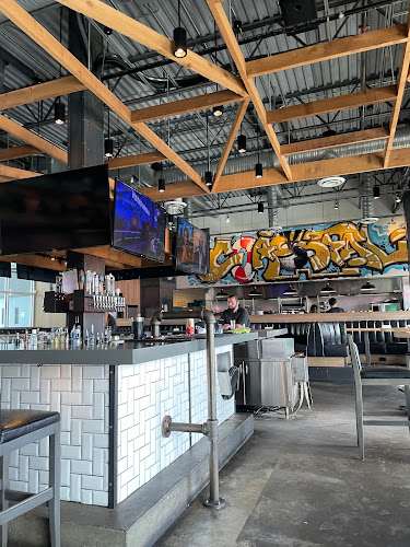Hub Restaurant - New Westminster