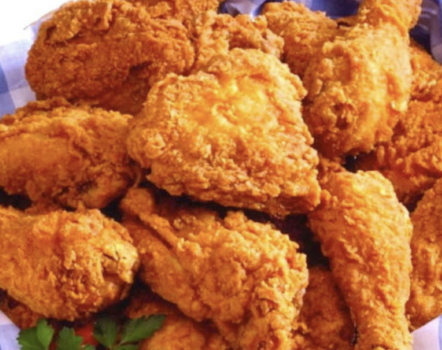 Opinii despre Canadian Pizza Unlimited & Fried Chicken - QUEENSLAND SE în Calgary - Hospitality and gastronomy