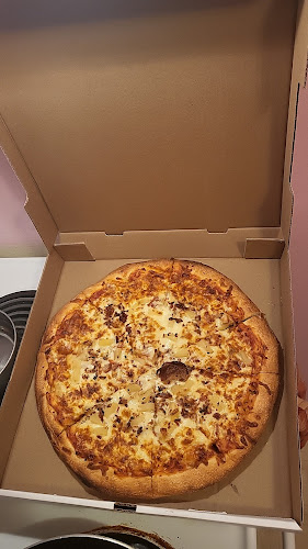 Opinii despre Season's Pizza în Ottawa - Hospitality and gastronomy