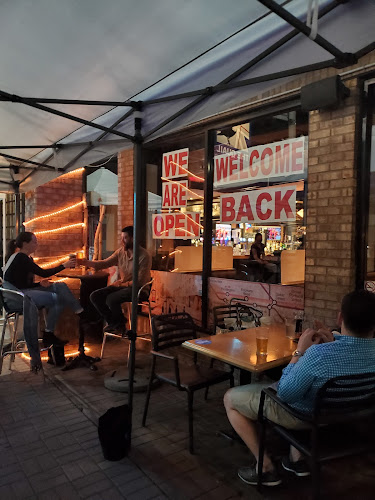 Comentarii opinii despre The Quail: A Firkin Pub