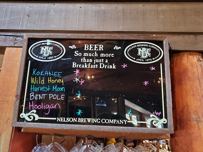 Opinii despre The Dam Restaurant & Bar în South Slocan - Hospitality and gastronomy