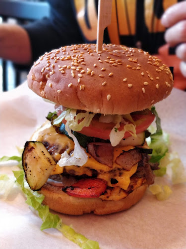 MitBit Burger Restaurant - Vancouver