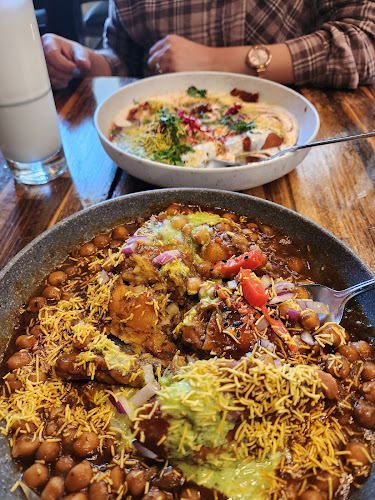 Comentarii opinii despre Brar's Trinity Common