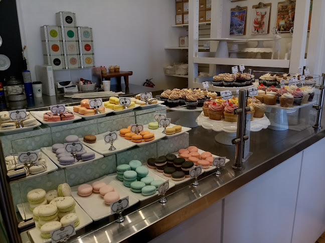 Bobbette & Belle Artisanal Pastries - Toronto
