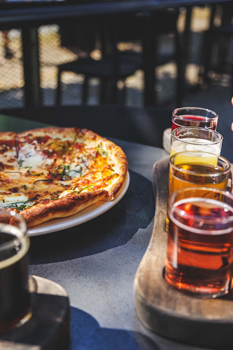 2360 Commercial Dr, Vancouver, BC V5N 4B7