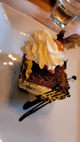 255 Bass Pro Mills Dr 703 A, Concord, ON L4K 0B9