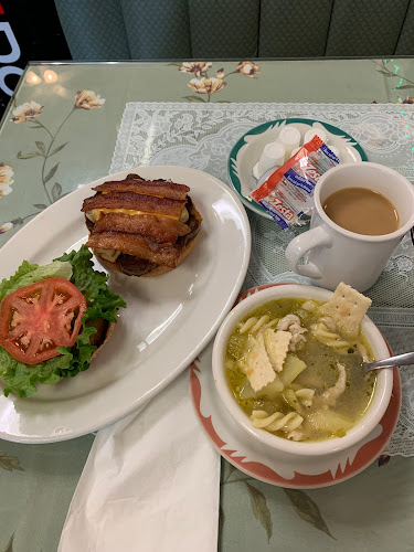 518 6th St, New Westminster, BC V3L 5H1