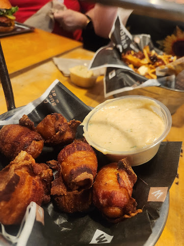 Opinii despre Yank's Old Niagara Bar & Grill în Niagara Falls - Hospitality and gastronomy