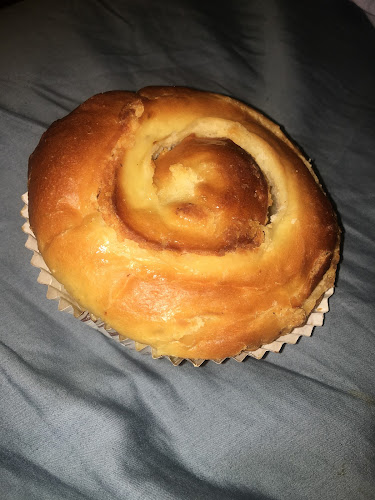 1st Avenue Bakery - Hospitality and gastronomy