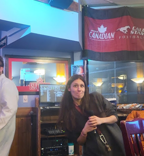 Comentarii opinii despre Glenn's Job Site 1 Sports Bar