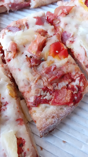 Comentarii opinii despre Pisa Pizza West