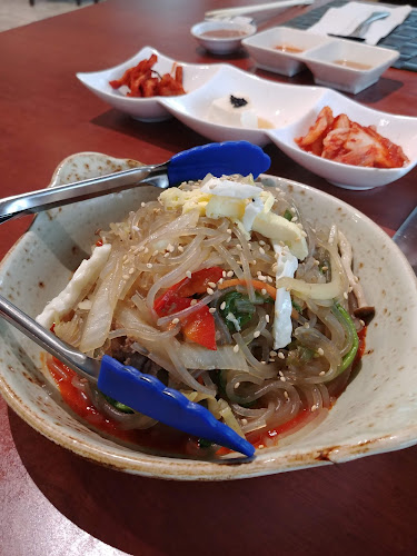 Meat table 육첩반상 (Hwaro Korean BBQ) - Hospitality and gastronomy