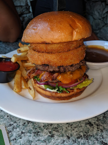 1162 Granville St, Vancouver, BC V6Z 1L8