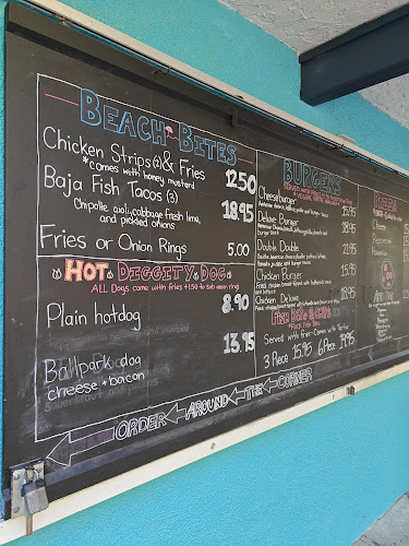 The Beach Hut - Powell River