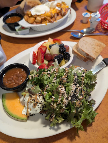 Fireside Deli & Family Restaurant - Hospitality and gastronomy