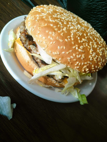 Juney's Restaurant - Hospitality and gastronomy