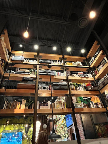 1100 Bd Maloney O #401, Gatineau, Quebec J8T 6G3