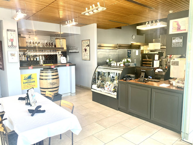 Comentarii opinii despre The Bistro At The River