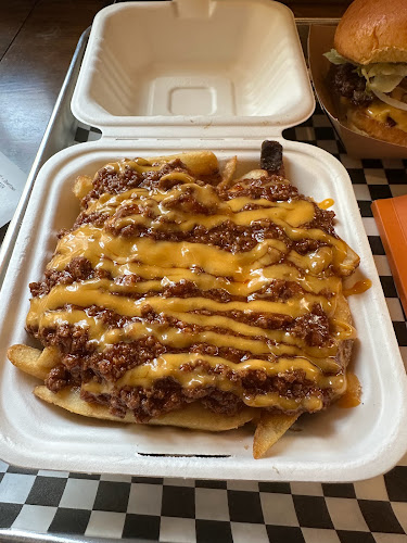 75 St Nicholas St #104, Toronto, ON M4Y 0A5