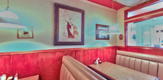 Comentarii opinii despre Friends & Neighbours Cafe