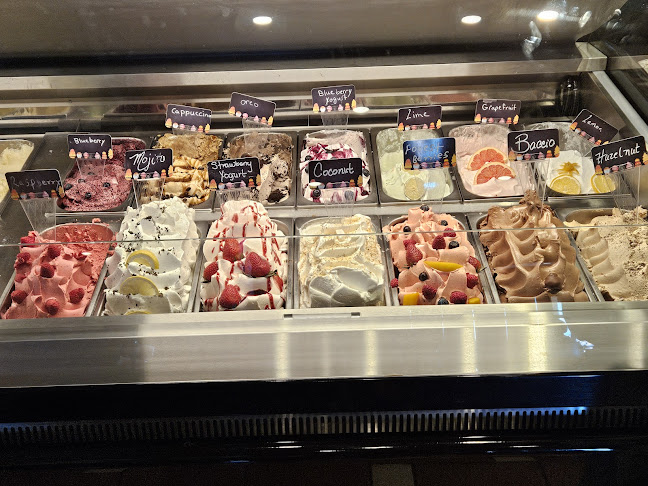 Angelo’s Italian Bakery & Market - Hospitality and gastronomy