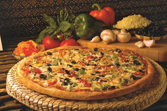 Godfathers Pizza - Bobcaygeon - Hospitality and gastronomy